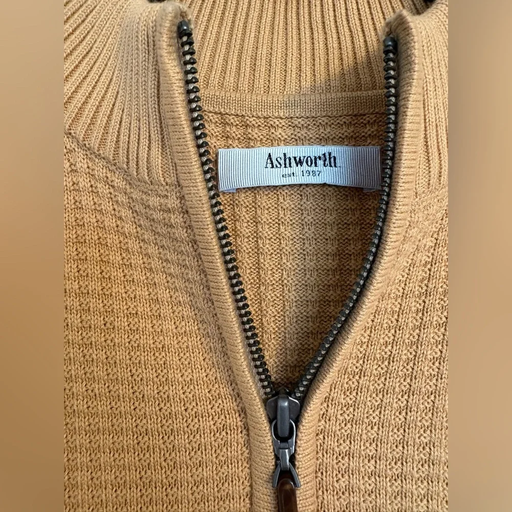 Ashworth 1/4 Zip Sweater Vest Size L Camel Waffle Knit Golf